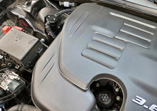 Load image into Gallery viewer, J&L 11-23 3.6L V6 Dodge Charger/Challenger/Chrysler 300C Oil Separator 3.0 - Black Anodized