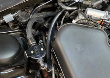 Load image into Gallery viewer, J&L 11-23 3.6L V6 Dodge Charger/Challenger/Chrysler 300C Oil Separator 3.0 - Black Anodized