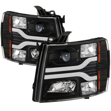 Load image into Gallery viewer, Spyder Chevy Silverado 1500 07-13 Version 3 Projector Headlights - Black PRO-YD-CS07V3-LBDRL-BK