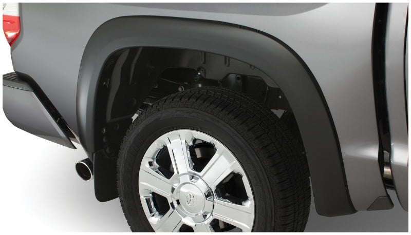 Bushwacker 07-13 Toyota Tundra Fleetside OE Style Flares 4pc w/ Factory Mudflap - Black