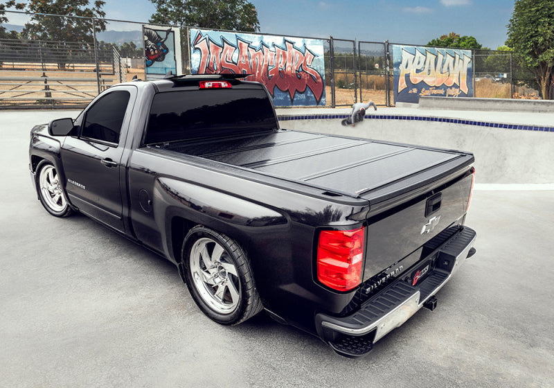 BAK 99-07 Ford Super Duty 6ft 9in Bed BAKFlip G2