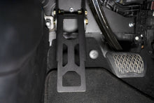 Load image into Gallery viewer, DV8 Offroad 18-20 Jeep Wrangler JL Adjustable Dead Pedal