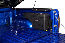 Load image into Gallery viewer, UnderCover 15-20 Ford F-150 Drivers Side SwingH1128-H1157 Case - Black Smooth